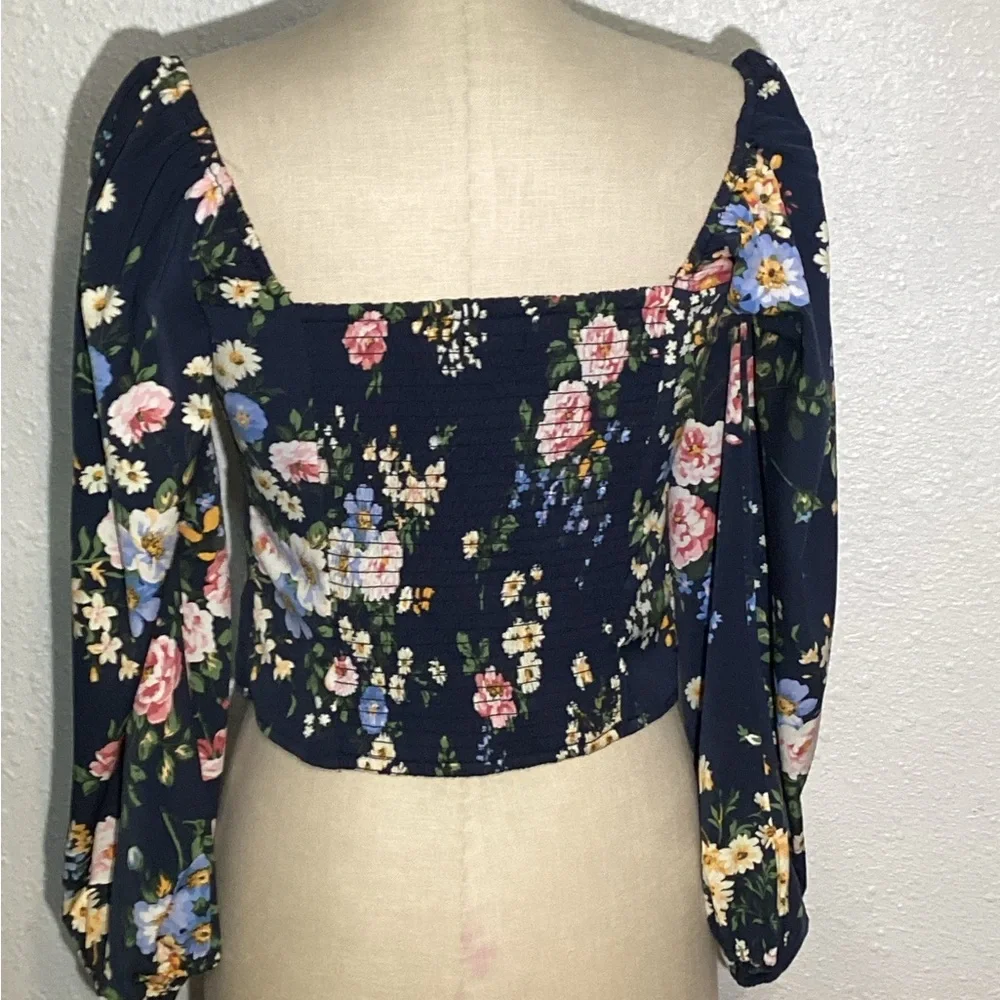 Abercrombie & Fitch chic floral